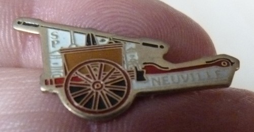 Beau pin sapeurs pompiers - pin's,