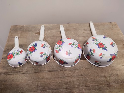Série casseroles dinette - de, 4
