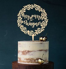 Bouchon à gâteau bois mariage personnalisé cake topper figurine prénom au choix 