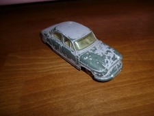 Dinky toys 547 Panhard PL 17