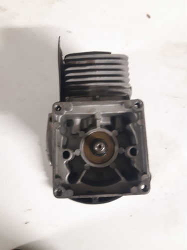 Bloc moteur - bloc,