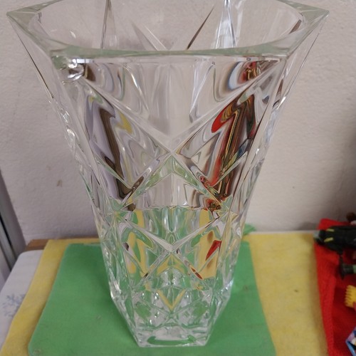 Vase héxagonal cristal - héxagonal, en