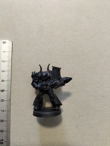 Chaos space marine - chaos,