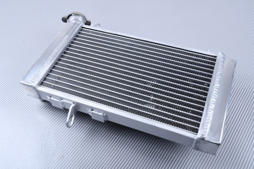 Radiateur eau type - racing, en