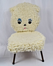 CHAISE D ENFANTS VINTAGE MOUMOUTE ANNEES 1970 YEUX NEZ BOUCHE OREILLES