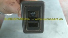 bouton douverture coffre pour NISSAN TERRANO 2.7 TD I 1990 18055
