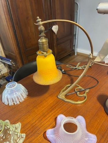 Opalescent vaseline glass - opalescent,