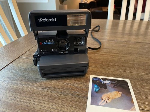 Vintage polaroid 636 close - polaroid, up