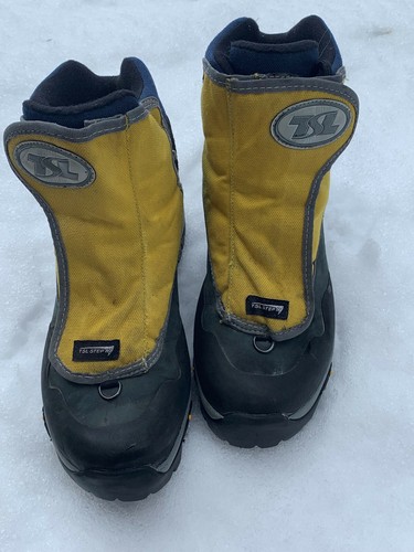 Chaussures pour raquettes step - chaussures,