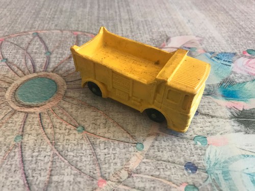 Voiture miniature ancien - voiture,