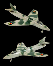 SOLIDO avion HAWKER HUNTER   /