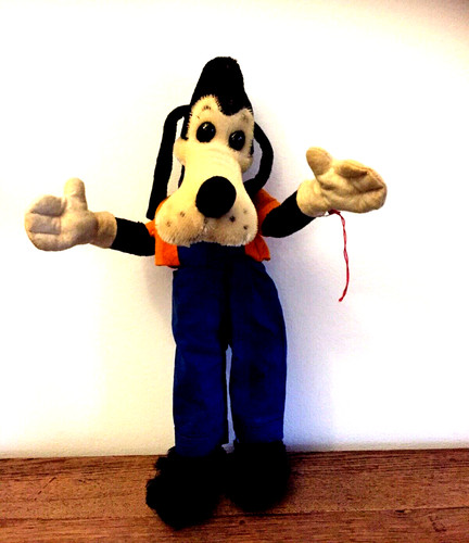 Ancienne peluche dingo walt - ancienne,