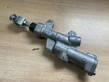 UN MAITRE CYLINDRE FREIN ARRIERE ORIGINE MOTO APRILIA 450 550 RXV SXV 2007