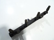 Rampe injection PEUGEOT 406