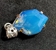 Pendentif opale naturelle