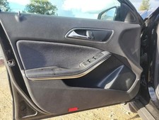 Garniture porte avant gauche MERCEDES CLASSE GLA 156 PHASE 1 15672019009J47