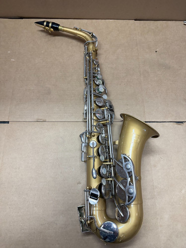 For sale saxophone bundy - sale:,