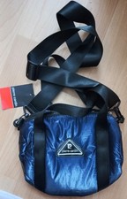 Petit sac banane pierre cardin