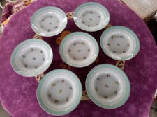 7 Assiettes Creuses Demi