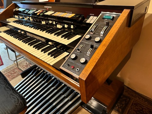 Hammond x66 - hammond,