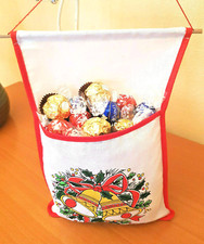 Pochette sac surprise cordon