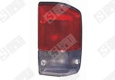 FEU ARRIèRE DROIT NISSAN