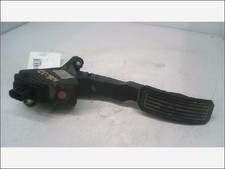 Potentiometre accelerateur occasion TOYOTA AURIS I Phase 1 - 177 D-4D -