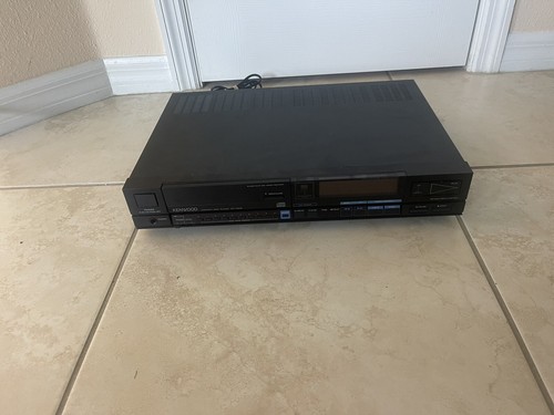 Kenwood compact disc player - compact,