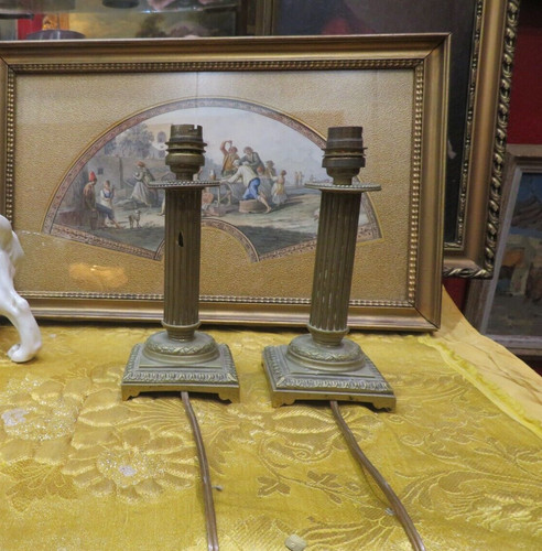 Paire anciens petits - d,