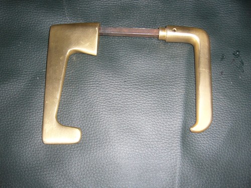 Poignée porte laiton - de,