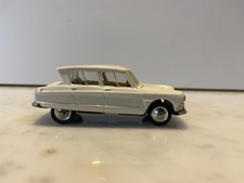 NOREV PLASTQUE ANCIENNE