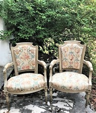 Paire de fauteuils cabriolets époque louis XVI.  18ème siècle