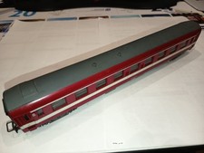 Voiture UIC A9 rouge HO Jouef Ref. 8670 bon état (manque 1 tampon)