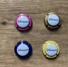 LOT DE 4 CAPSULES DE CHAMPAGNE Lanson  collecteur Disneyland Paris