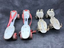 Lots de deux paires de patin à roulettes ancien. Roller quad jeu jouet ancien