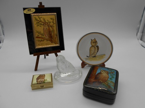 Lot figurines boite - de,