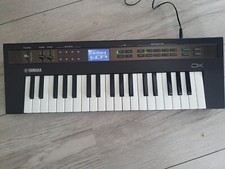 Clavier synthétiseur Yamaha
