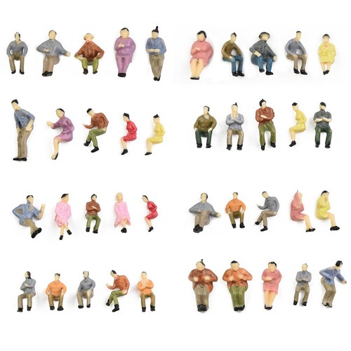 Peint figurines 100 - 100, /