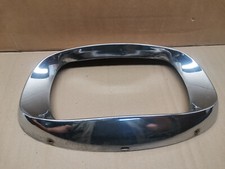 ENTOURAGE ENJOLIVEUR PHARE