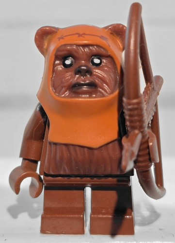 Lego minifigure wicket - minifigure-,