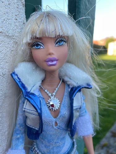 Poupée barbie scene icy - poupée,