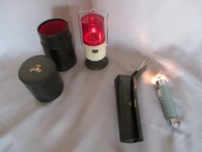Lot -LANTERNE + BOÎTE+LAMPE TOURNEVIS à système +ETUI-Made in Japan-Années 70