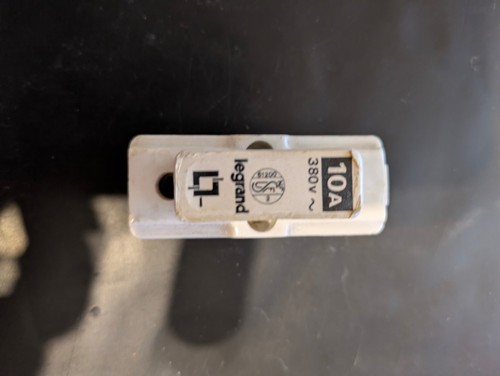 Porte fusible porcelaine 10a - porcelaine,