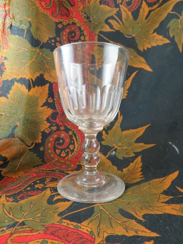 Ancien petit verre pied - verre, en