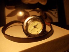 Montre femme CHIPIE bracelet cuir tour de bras pile incluse