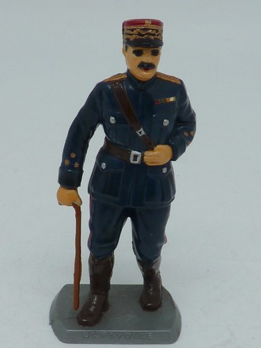 Figurine peinte pub - figurine,