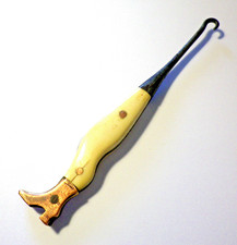 Tire lacet pour bottines ou
