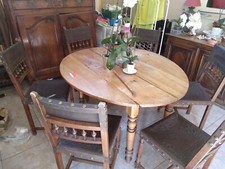 A vendre 2 Table Louis