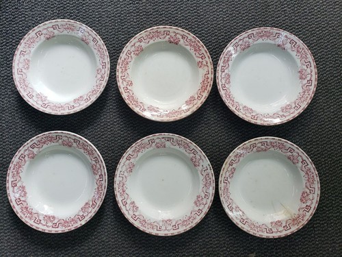 Lot assiettes moulin des - lot,