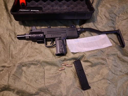 Uzi machine gun lighter - gun,